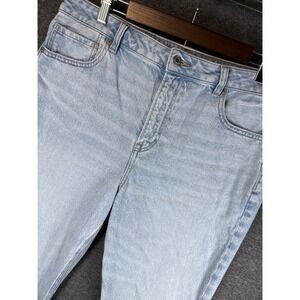 American Eagle Mom Jean Light Wash Distressed Denim Womens Size 14 Short 34x27‎